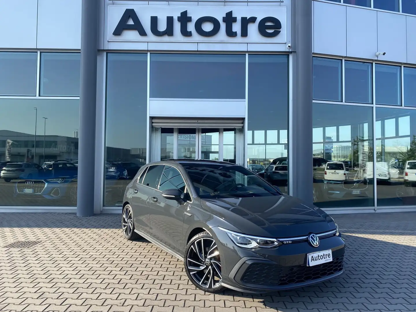 Volkswagen Golf GTD 2.0 TDI GTD DSG * Tetto Panorama* Gris - 1
