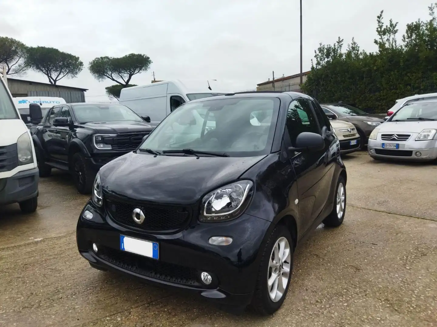 smart forTwo EQ PASSION CABRIO ELETTRICA 60kw CERCHI LEGA Bianco - 1