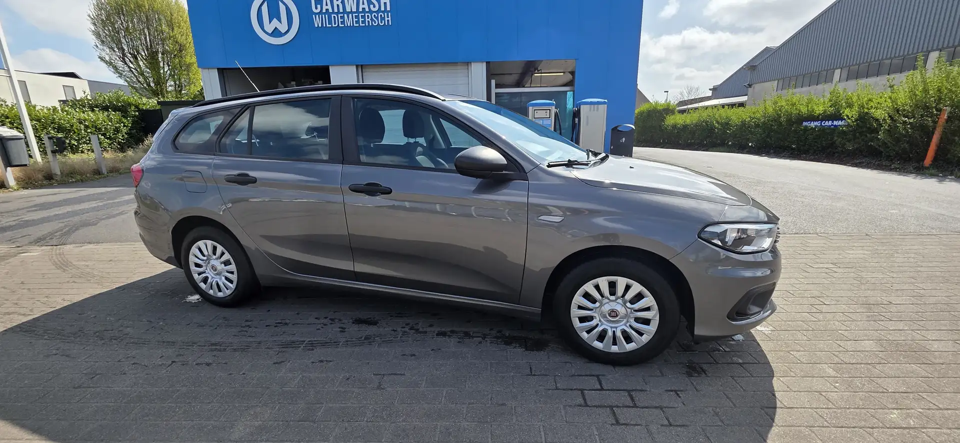 Fiat Tipo 1.4i Lounge Grijs - 2