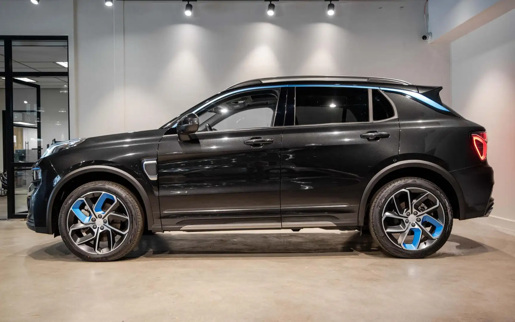 Lynk & Co 01 1.5 Pano/Trekhaak/360camera Schwarz - 2