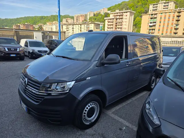 Volkswagen T6 Transporter Van 2.0 td  110cv  3 posti € 6 d-temp