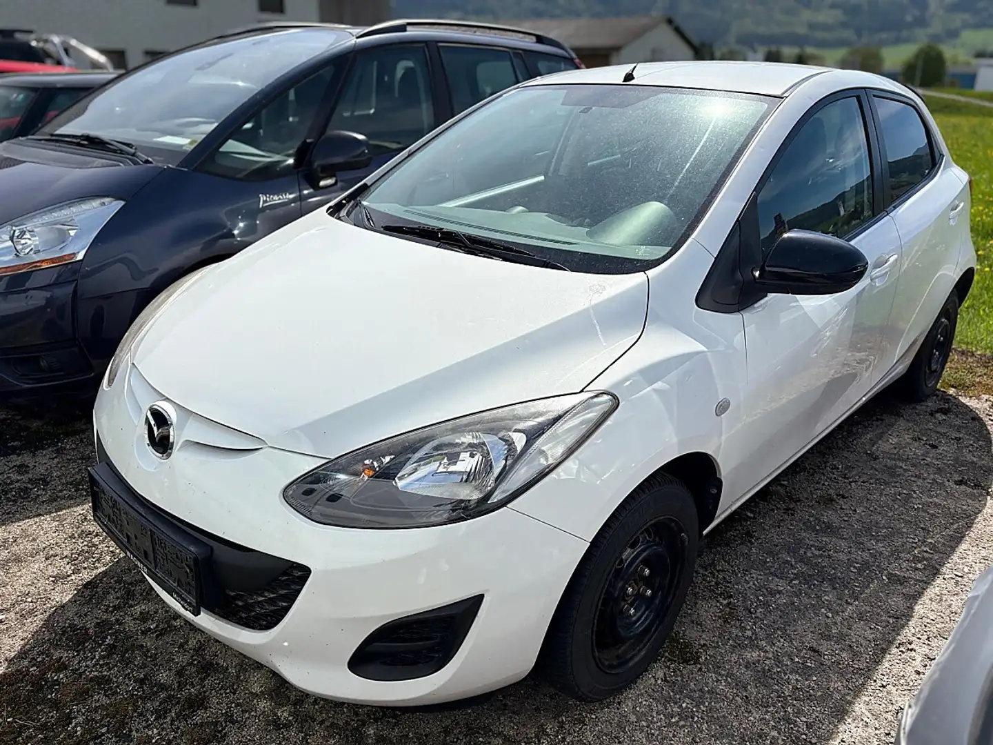 Mazda 2 Mazda2 1,3i Tamura Weiß - 1