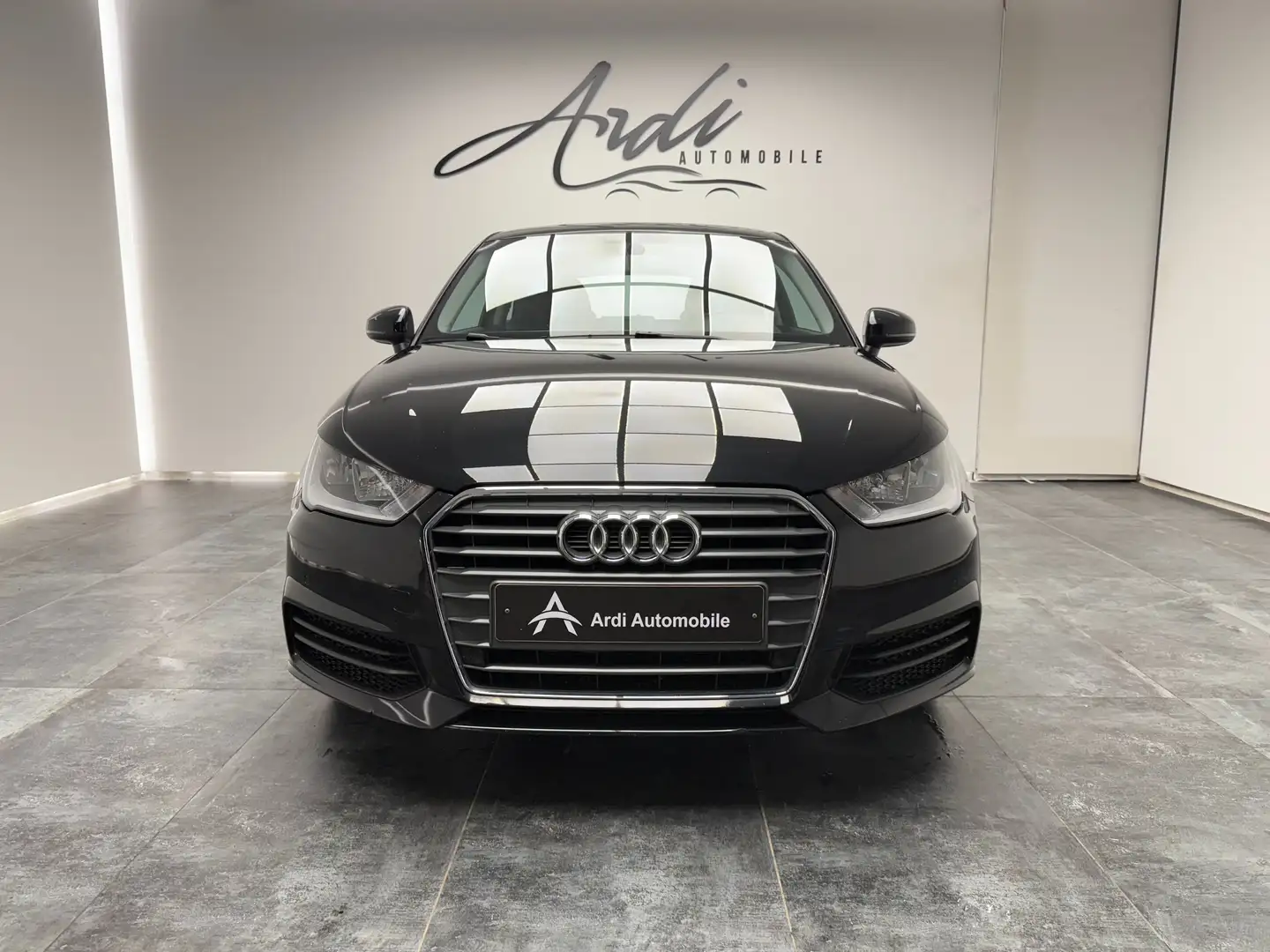 Audi A1 1.4 TFSI *SIEGES CHAUFF*GPS*BLUETOOTH*GARANTIE* Noir - 2