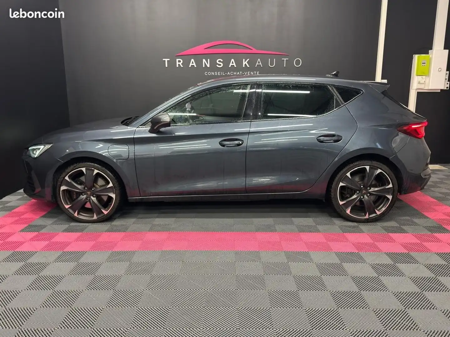 CUPRA Leon 1.4 e-HYBRID 245ch DSG6 VZ RÉVISION À JOUR Grijs - 2