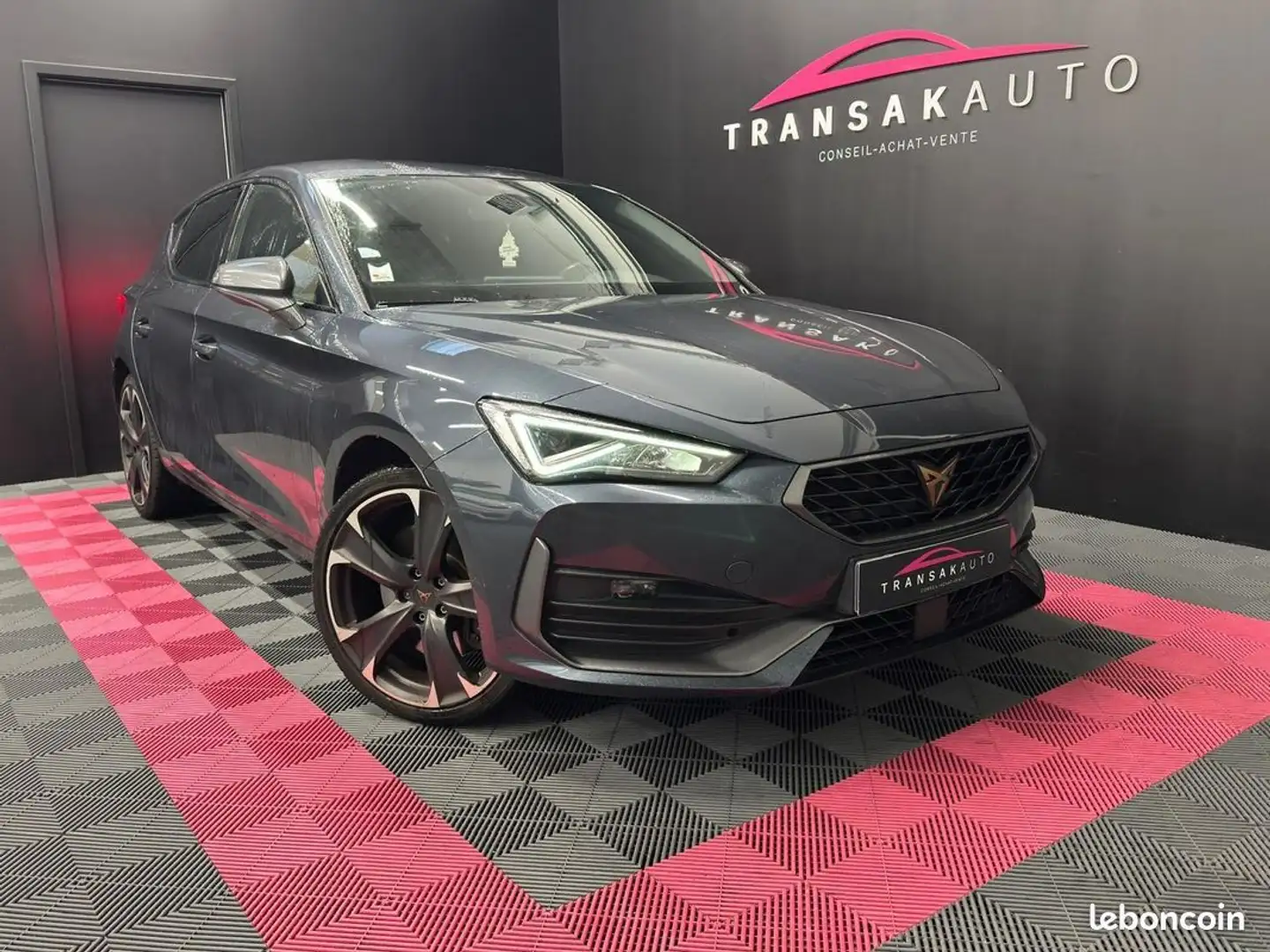 CUPRA Leon 1.4 e-HYBRID 245ch DSG6 VZ RÉVISION À JOUR Grijs - 1