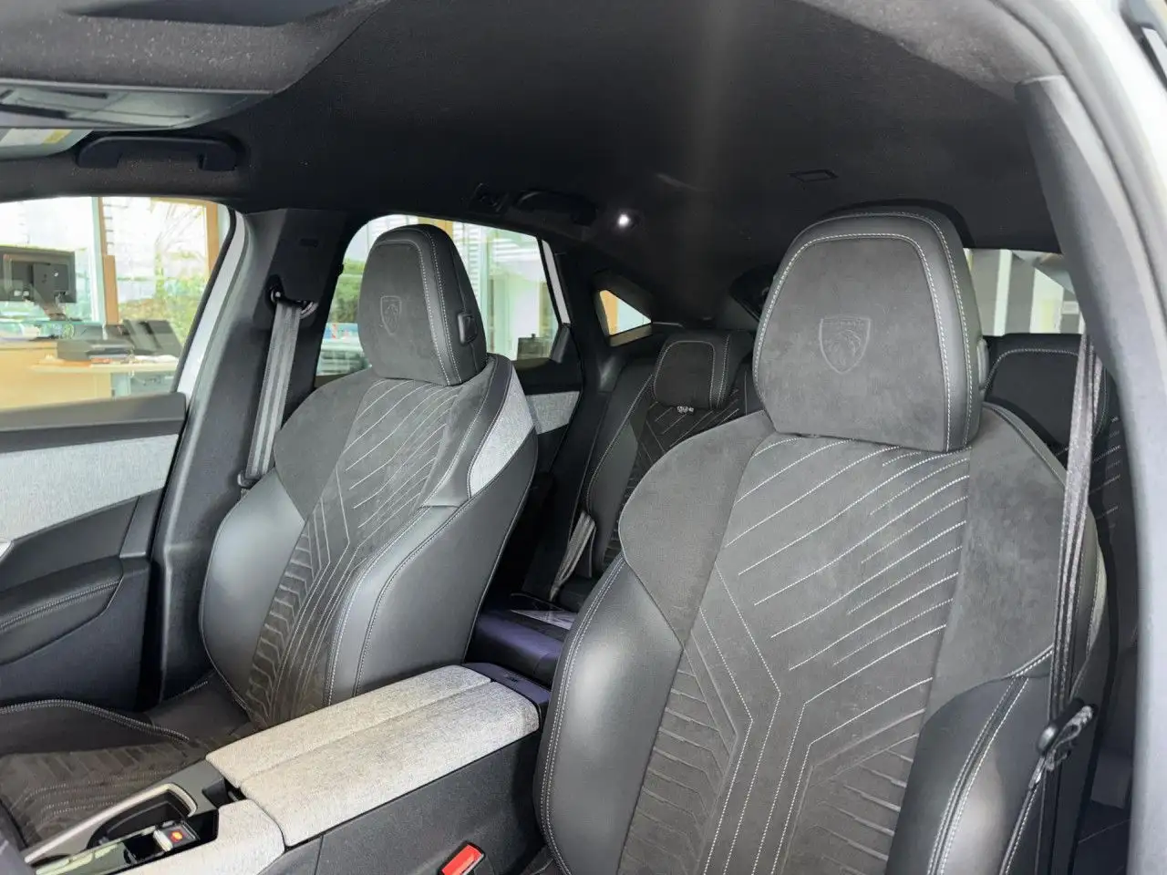 Peugeot 3008 Hybrid 145 GT, ACC, 360, Memory, Massage! LED 17