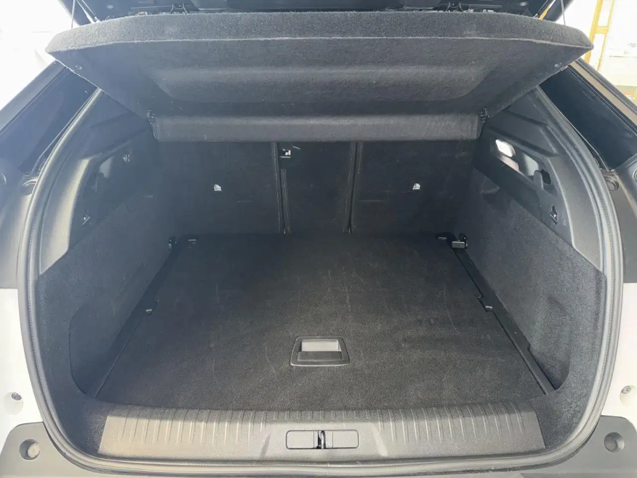 Peugeot 3008 Hybrid 145 GT, ACC, 360, Memory, Massage! LED 10