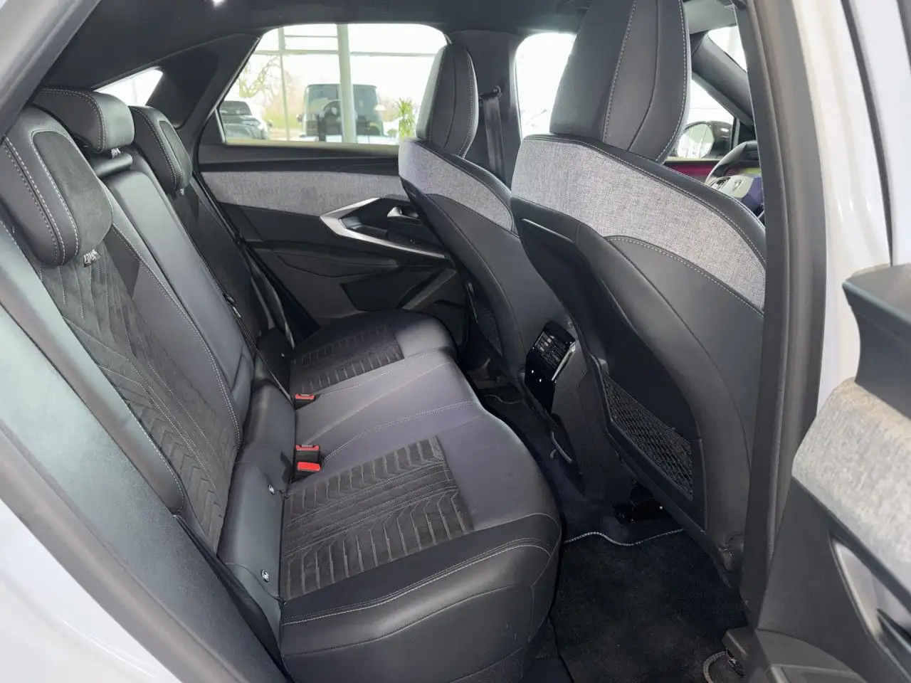 Peugeot 3008 Hybrid 145 GT, ACC, 360, Memory, Massage! LED 22