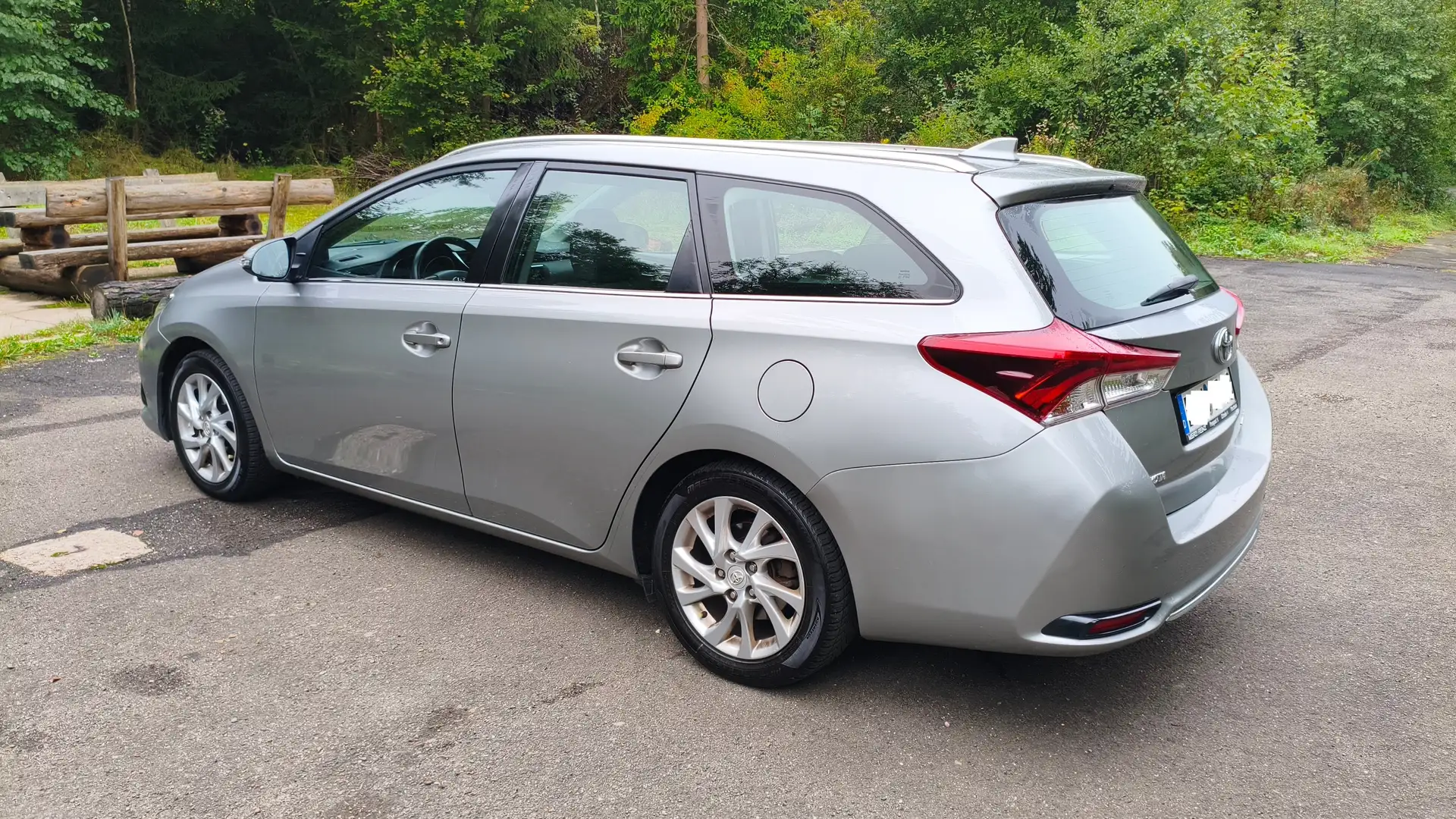 Toyota Auris Auris Touring Sports Diesel 1.6 D-4D Beige - 2