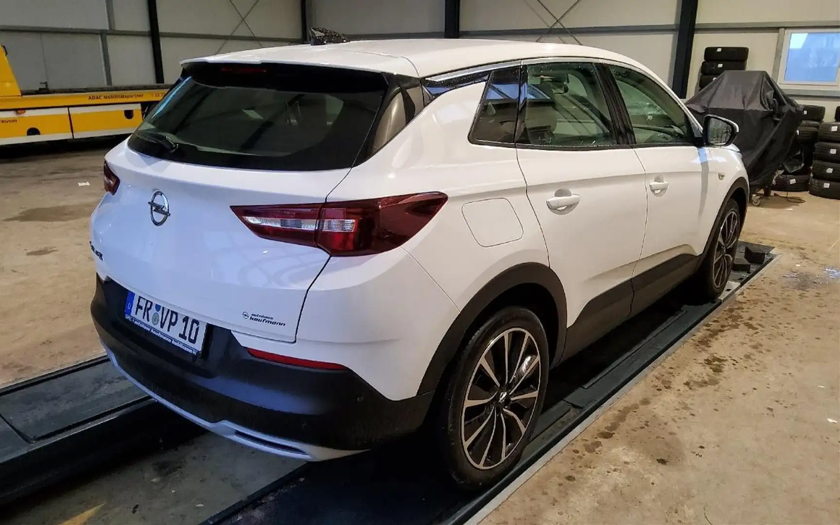 Opel Grandland X 1.5 D[Euro6d] AT Business Elegance Wit - 2