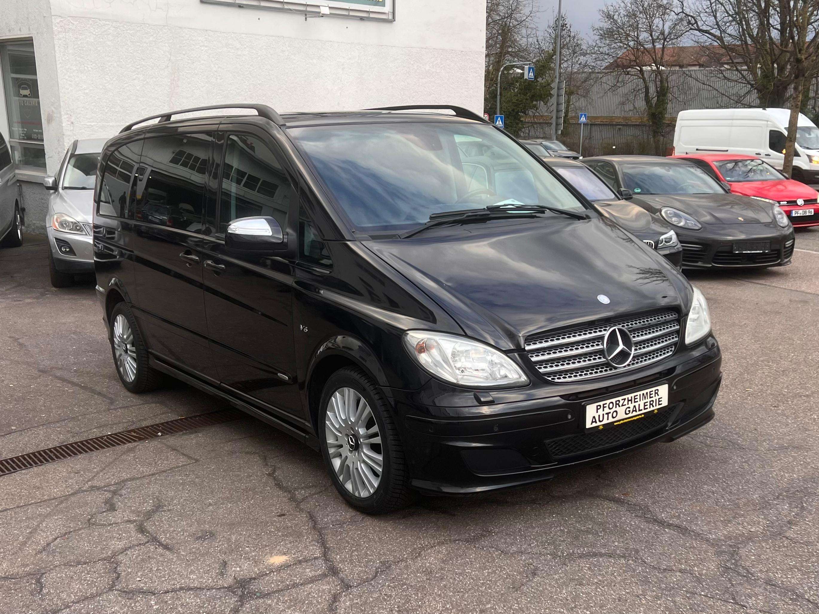 Second hand Mercedes Benz Viano 