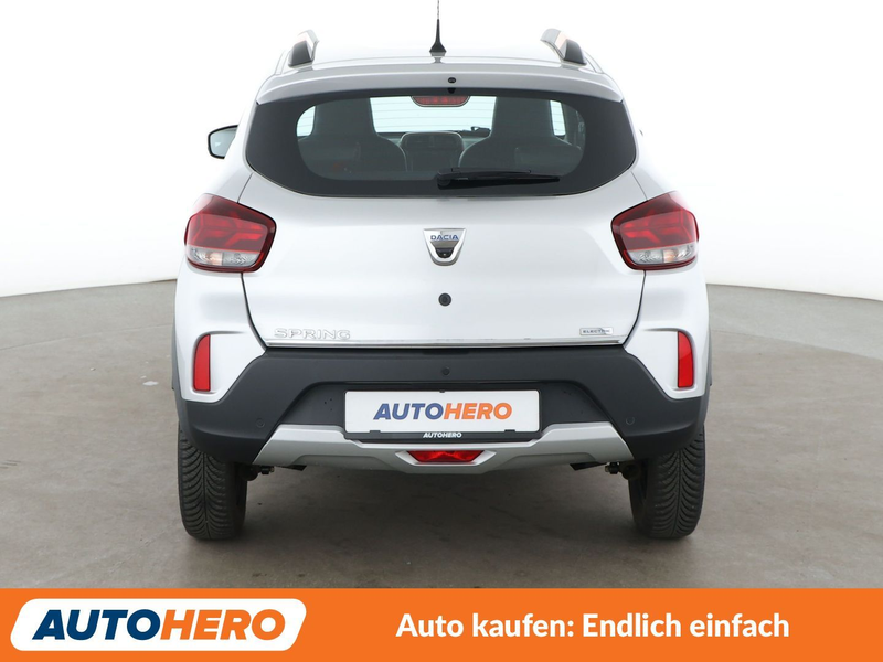 Dacia Spring electric drive 33 kW Comfort Plus Aut.*NAVI*PDC* — photo 5