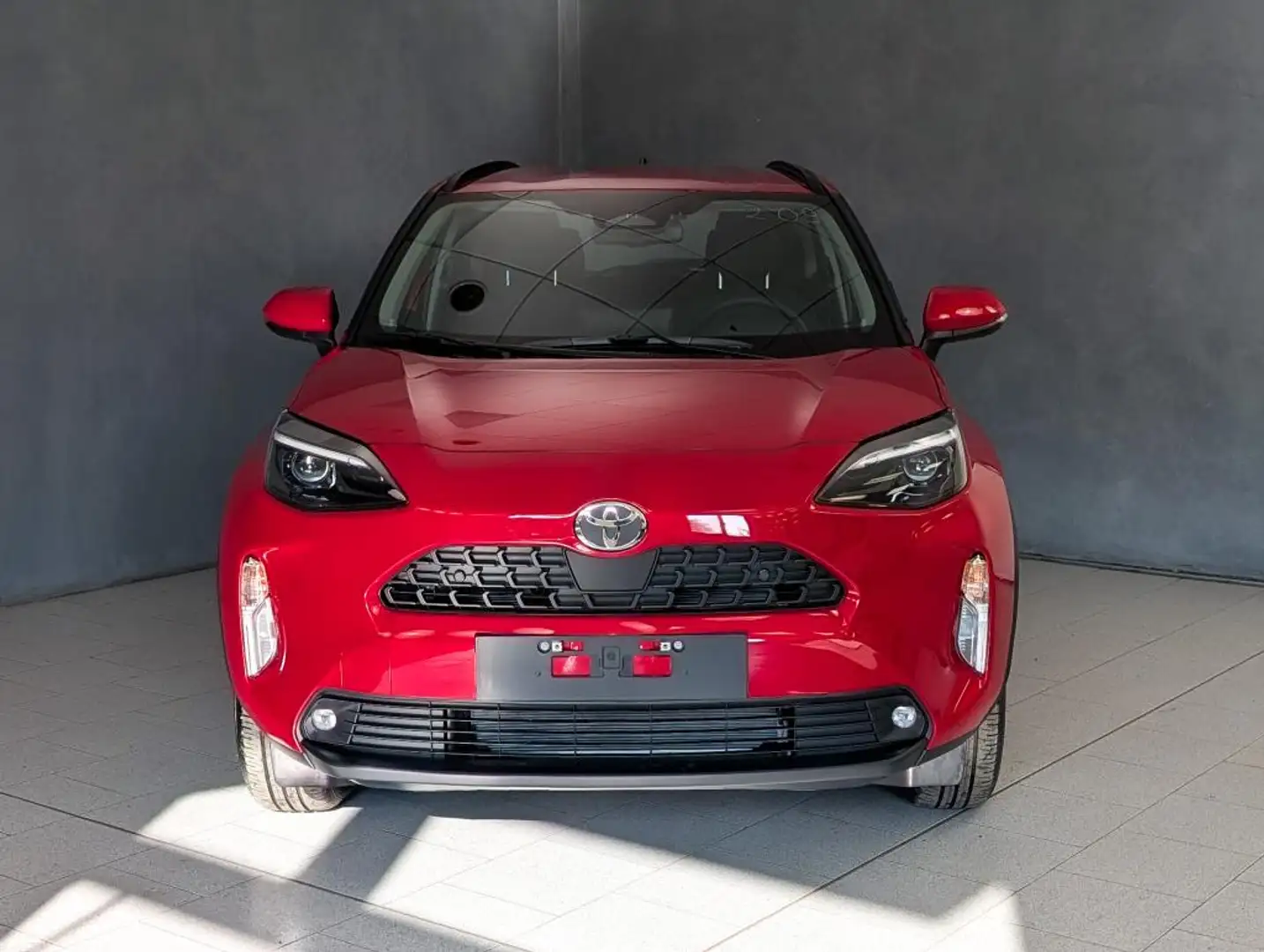 Toyota Yaris Cross 1.5 Hybrid 115 CV 5p.E-CVT ACTIVE STYLE Rosso - 2