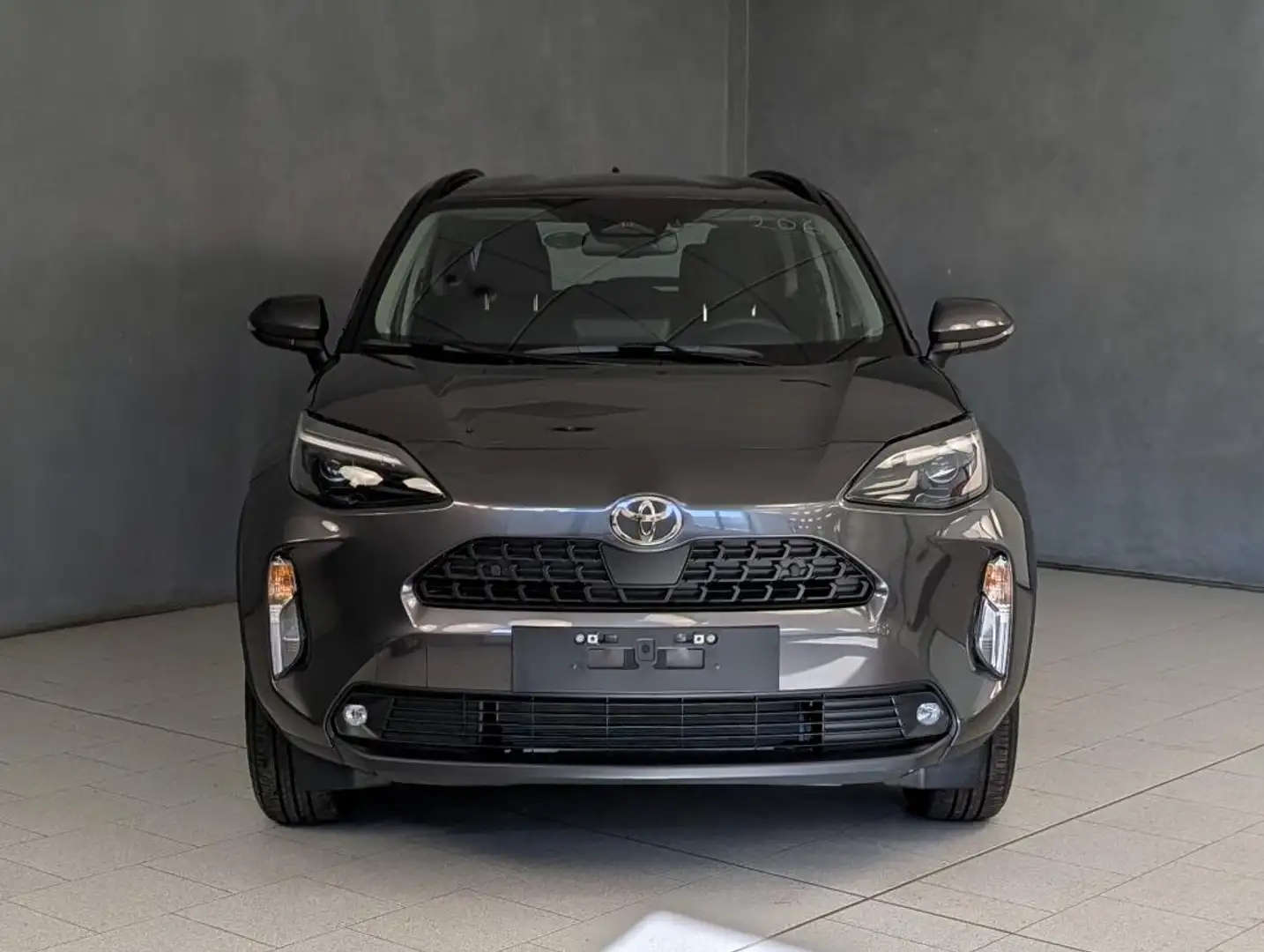 Toyota Yaris Cross 1.5 Hybrid 115 CV 5p.E-CVT ACTIVE STYLE #VARI COLORI Grijs - 2