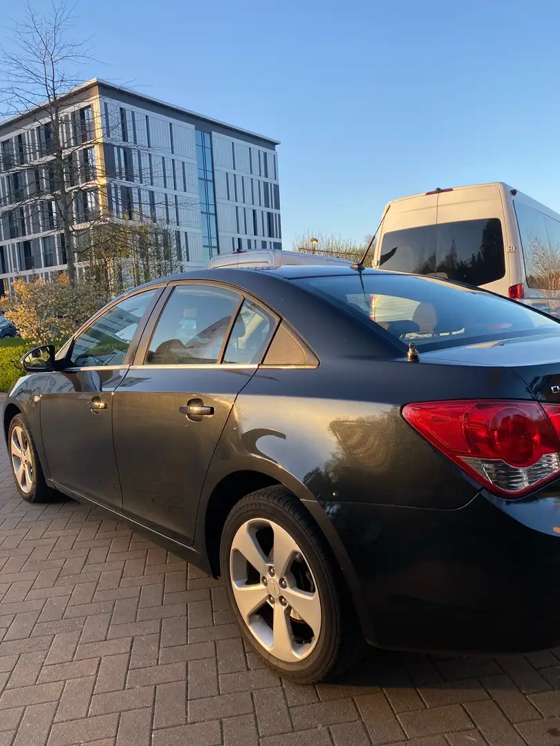 Chevrolet Cruze 1.8 Automatik LT - 2