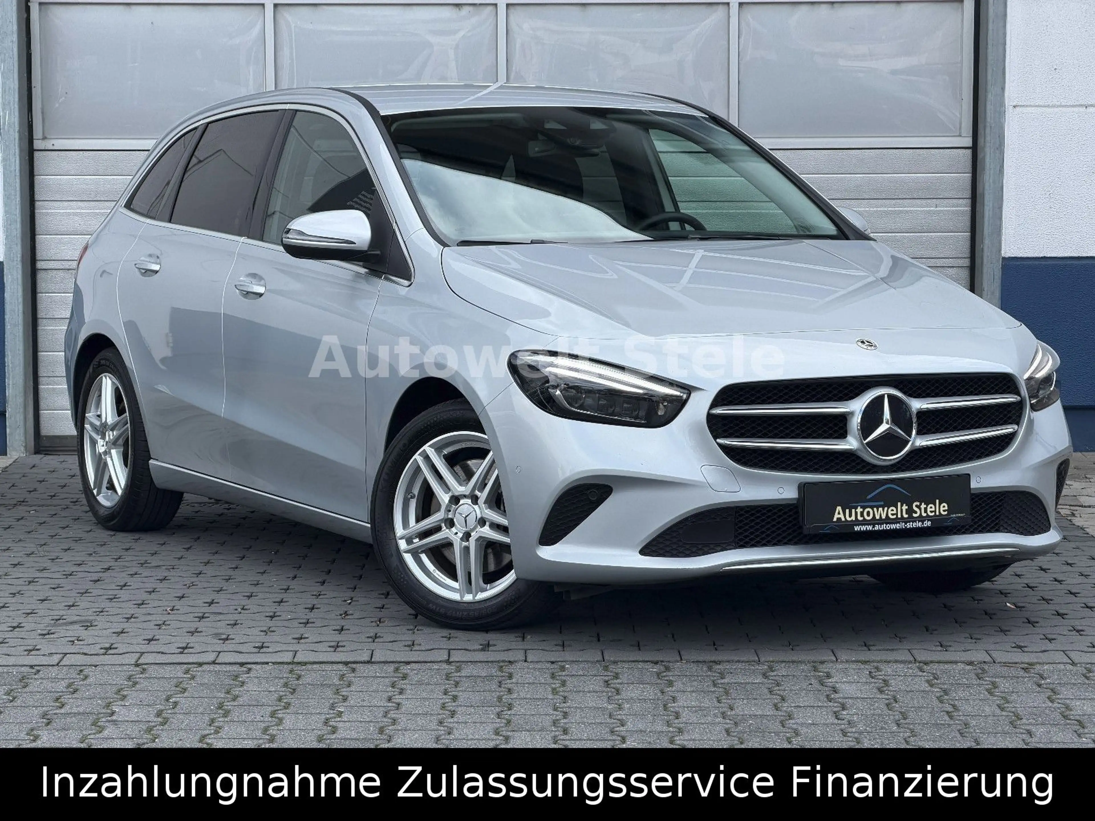 Mercedes-Benz B 220 d Progressive Navi Leder Kamera AHK-V — photo 2