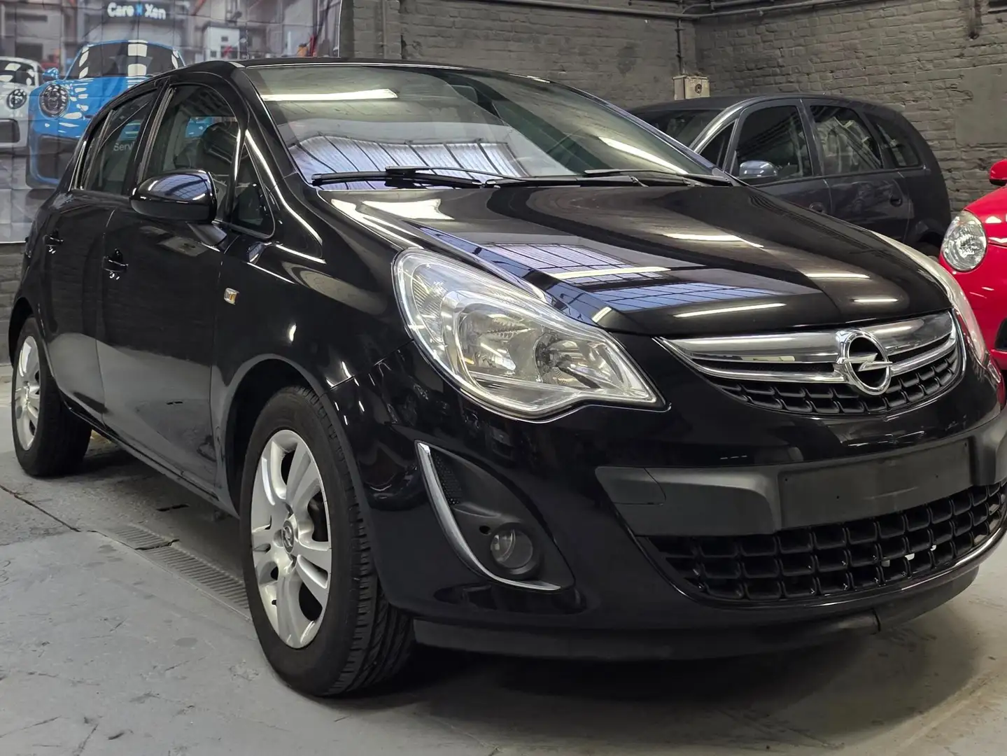 Opel Corsa Corsa 1.2i 12 mois de garantie Noir - 2
