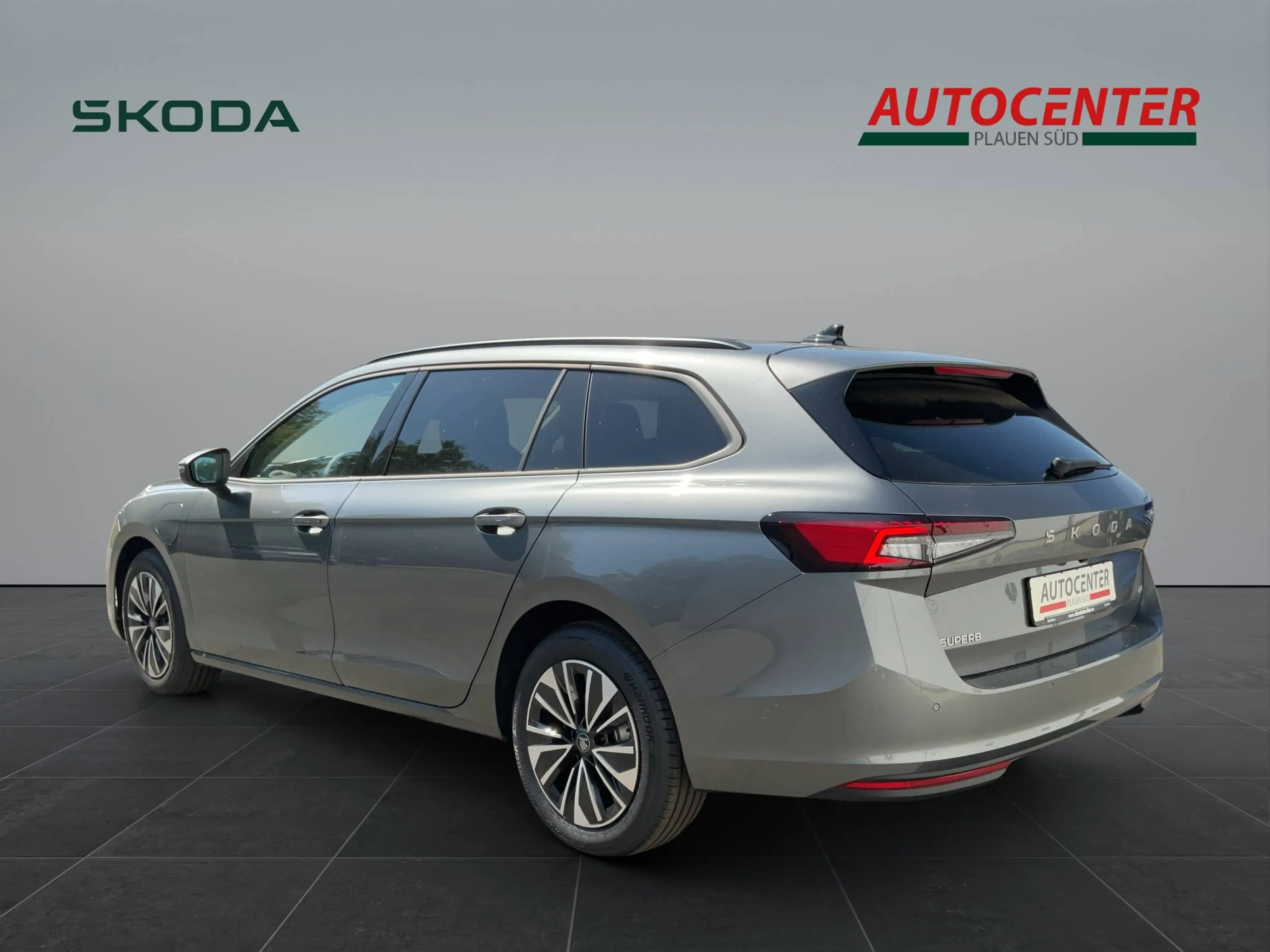 Skoda Superb Combi 1.5 TSI iV 150 kW Selection — photo 8