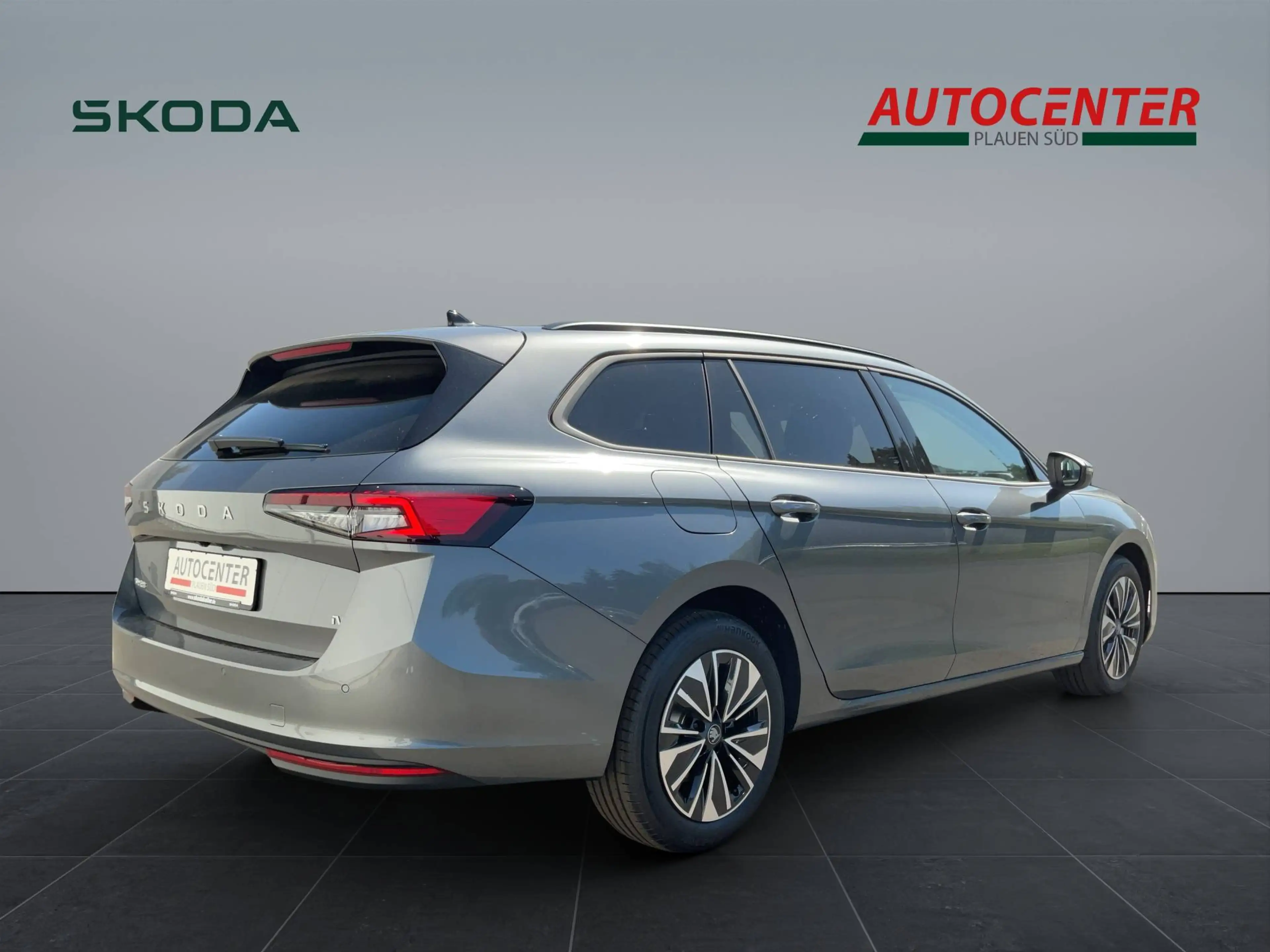 Skoda Superb Combi 1.5 TSI iV 150 kW Selection — photo 6