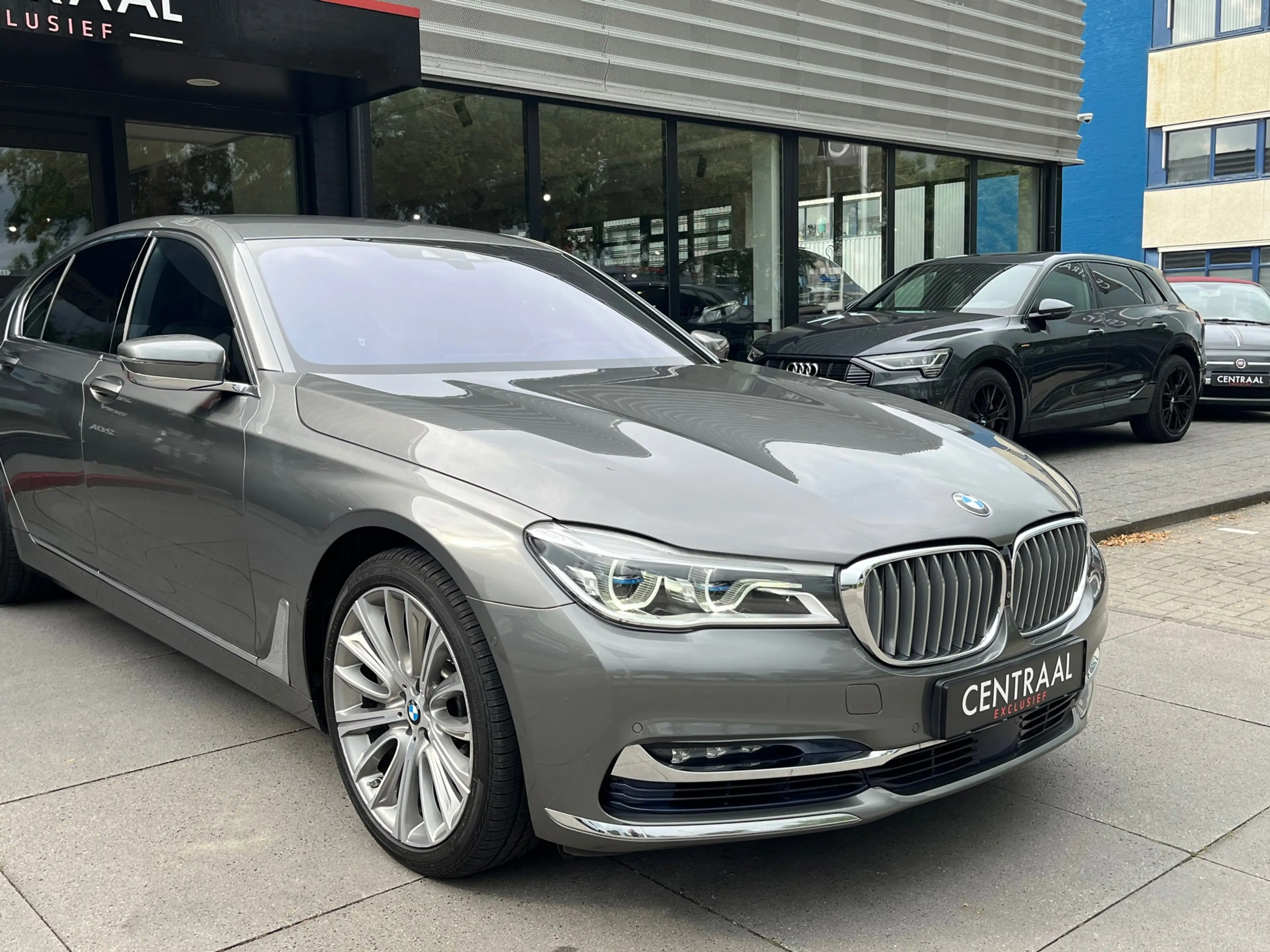 BMW 750 7-serie 750i xDrive Individual 450PK|Harman/Kardon — photo 33