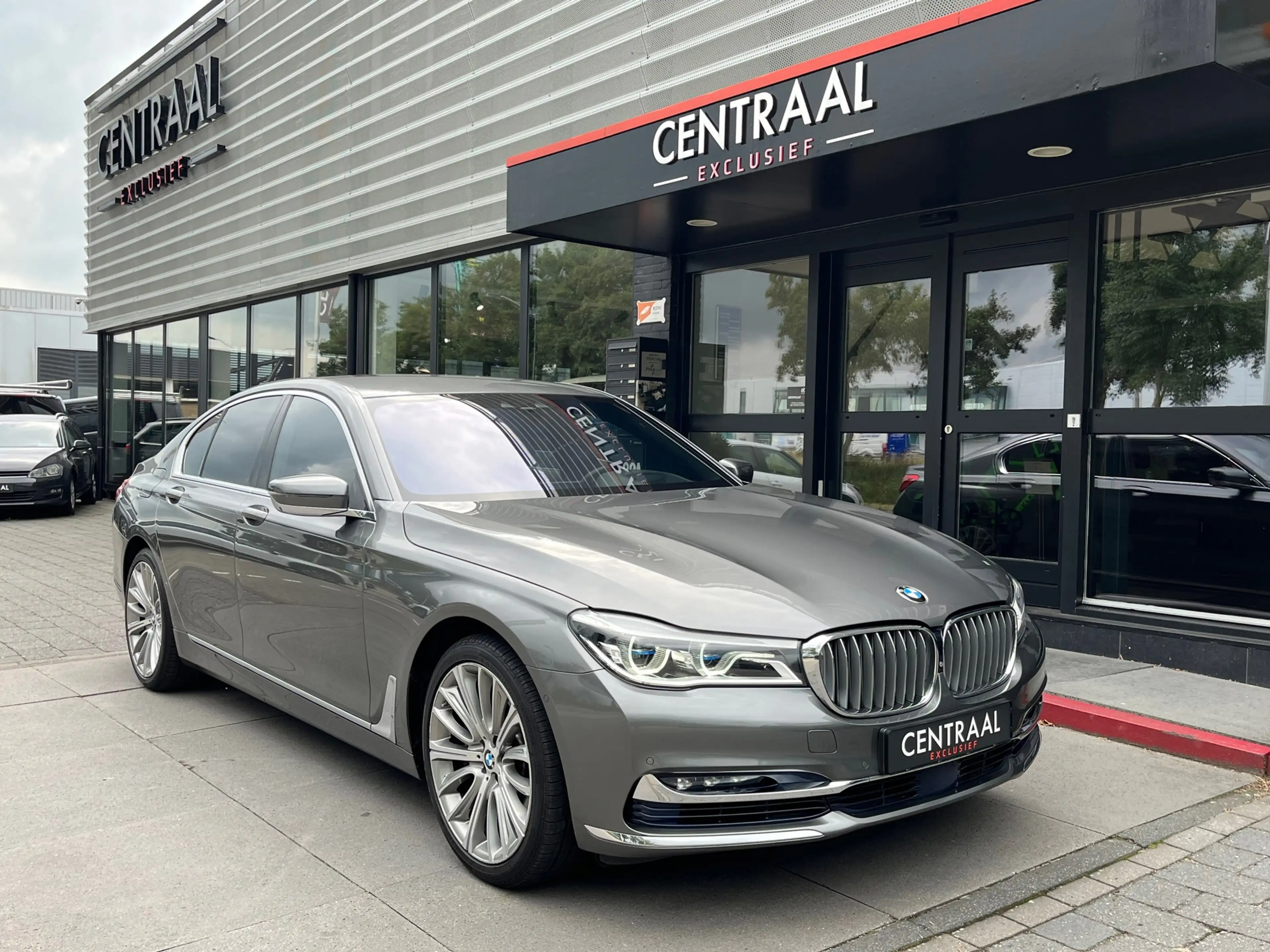 BMW 750 7-serie 750i xDrive Individual 450PK|Harman/Kardon — photo 15