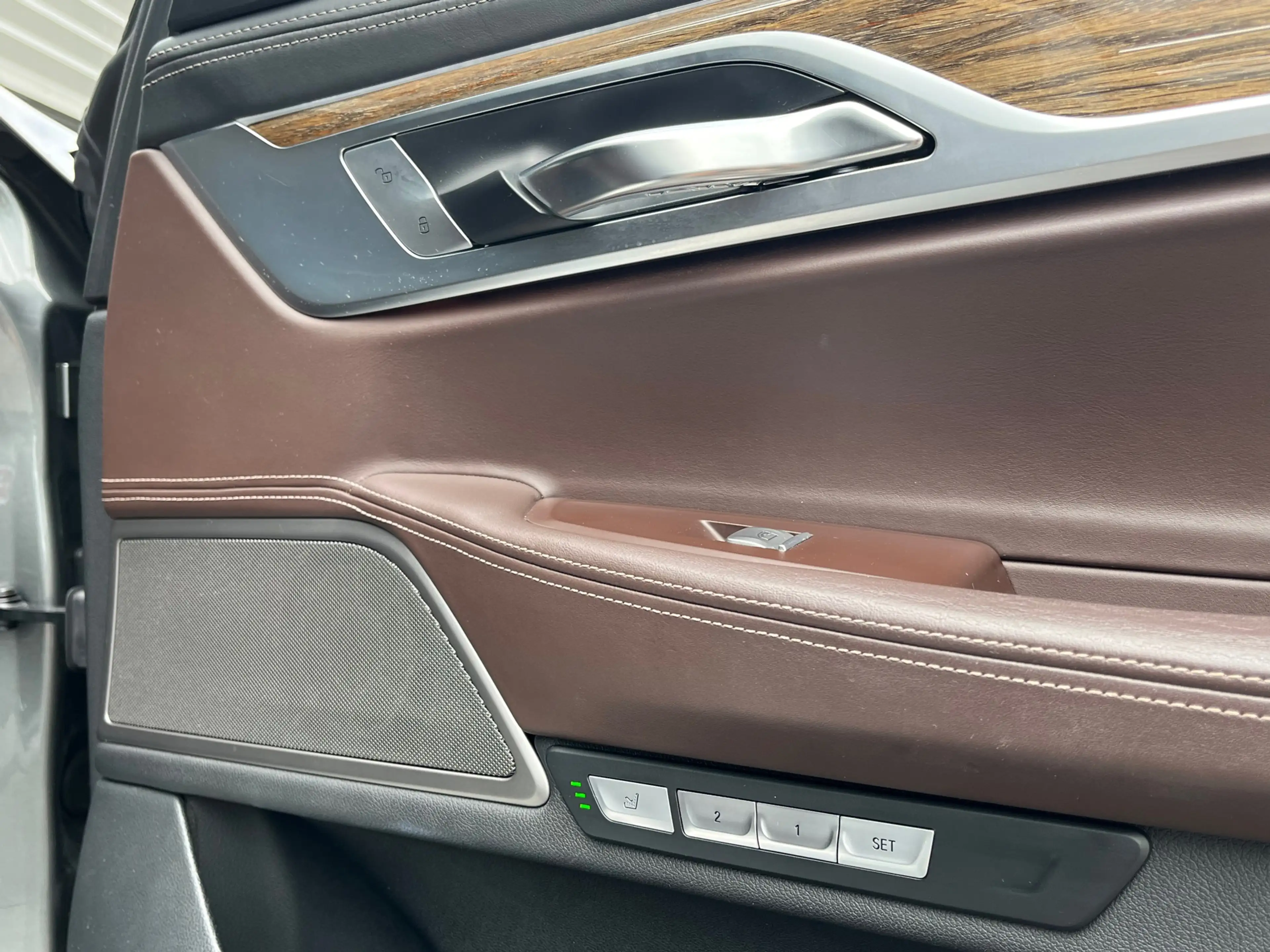 BMW 750 7-serie 750i xDrive Individual 450PK|Harman/Kardon — photo 40