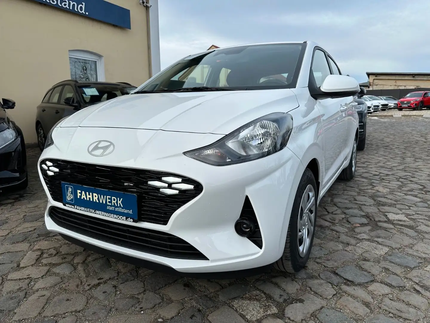 Hyundai i10 1.0 Spring/Carplay/Tempom./1.Hd Bianco - 1