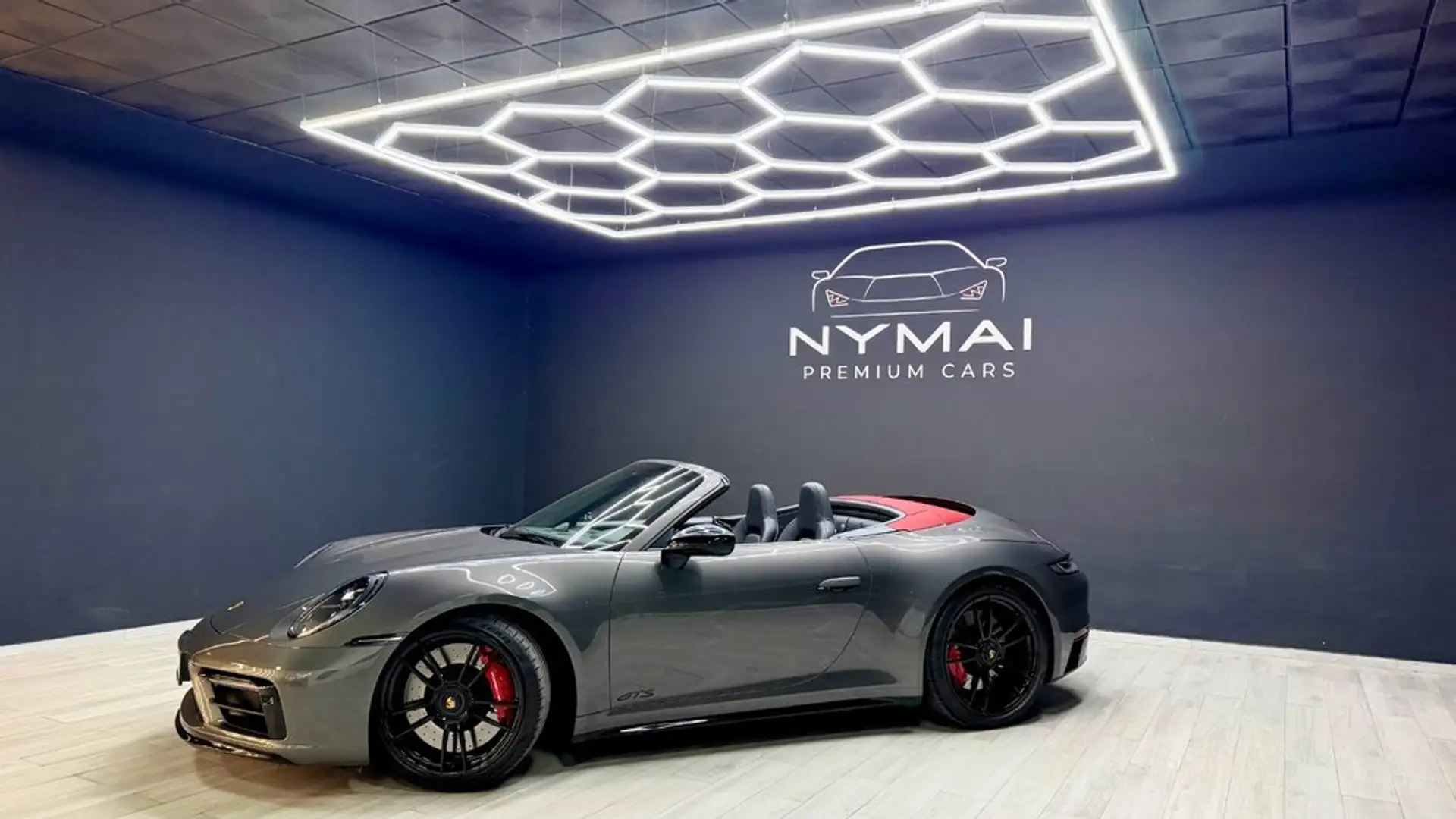 포르쉐 Porsche 911 911 Carrera GTS Cabriolet 2024 건메탈 사진 4