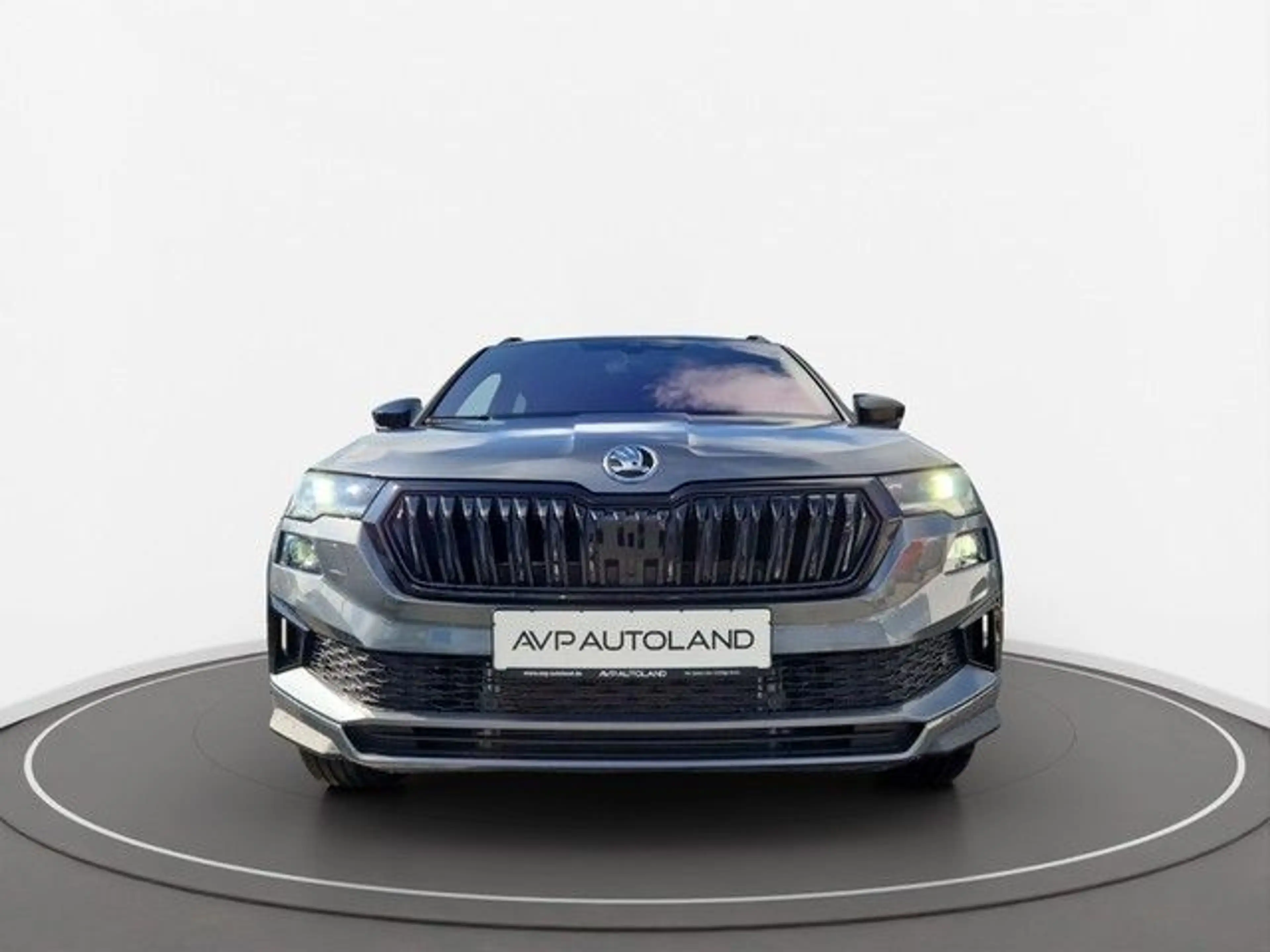Skoda Karoq 2.0 TDI 4x4 Sportline | AHK | kein Ex-Mieter | — photo 4