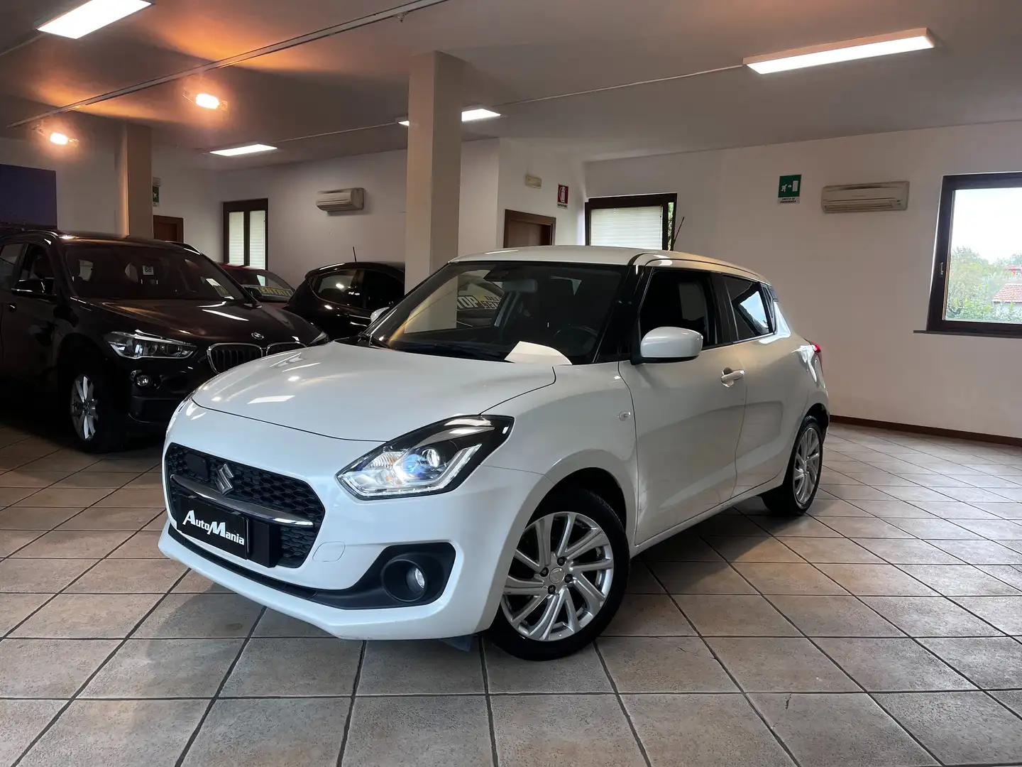 Suzuki Swift 1.2h Cool 2wd Blanc - 1