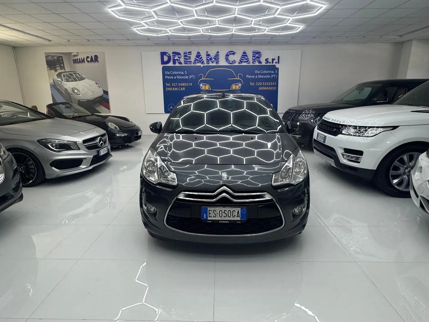 DS Automobiles DS 3 DS 3 1.6 e-HDi 90 airdream So Chic Cabrio Grigio - 2