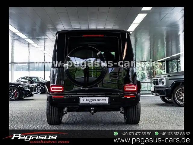 Mercedes-Benz G-Class view 9