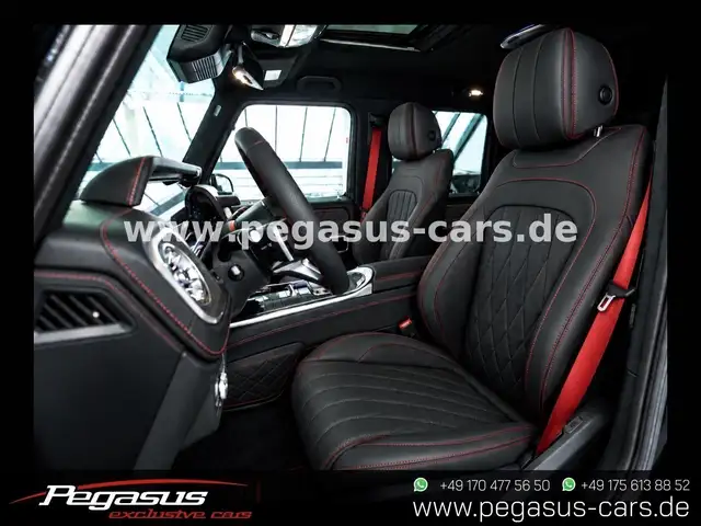 Mercedes-Benz G-Class view 2