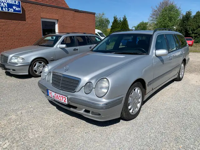 Mercedes-Benz E 240 E-Klasse T Elegance
