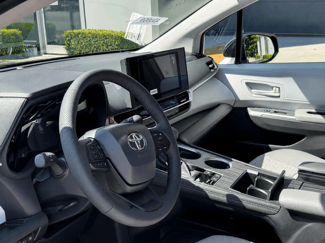 Toyota Sienna fotografie Toyota Sienna