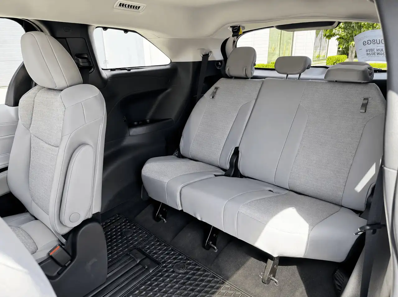 Toyota Sienna fotografie Toyota Sienna