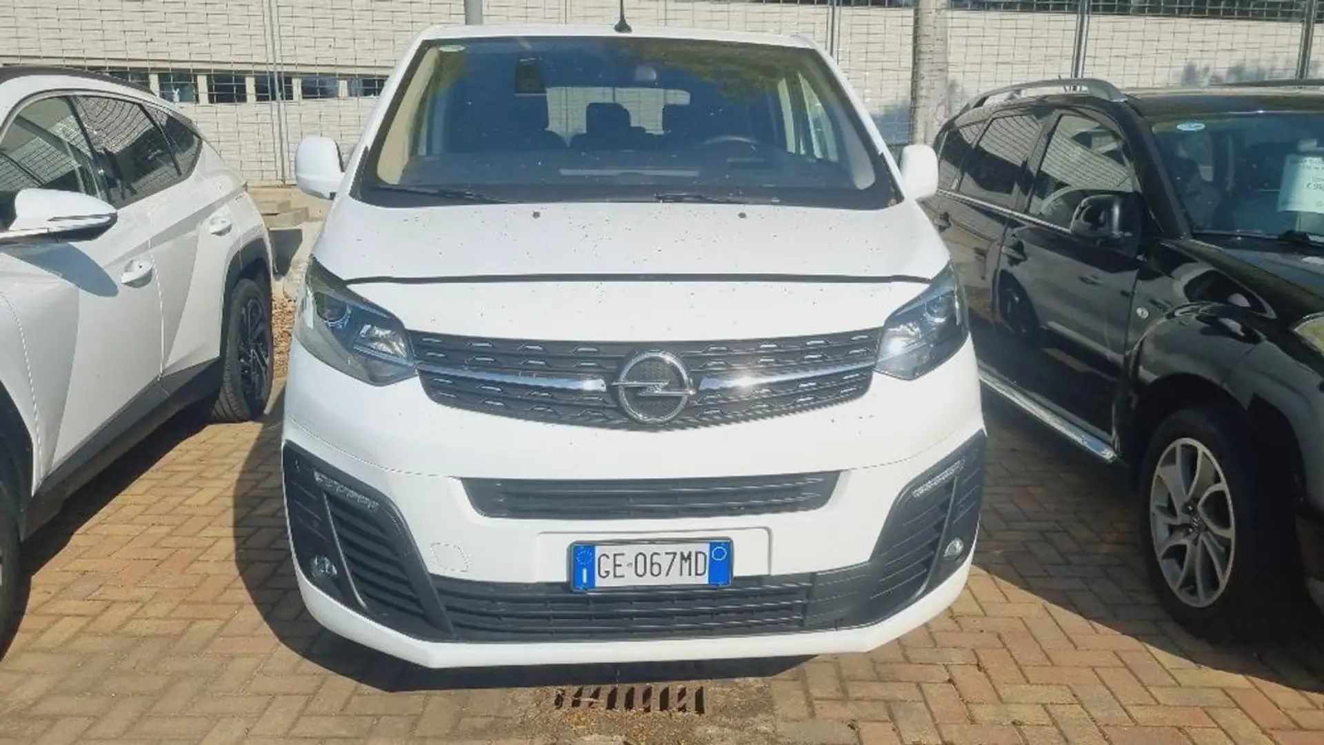 Opel Zafira Life 1.5 Diesel 120CV Start&Stop Business Edition M Bílá - 1