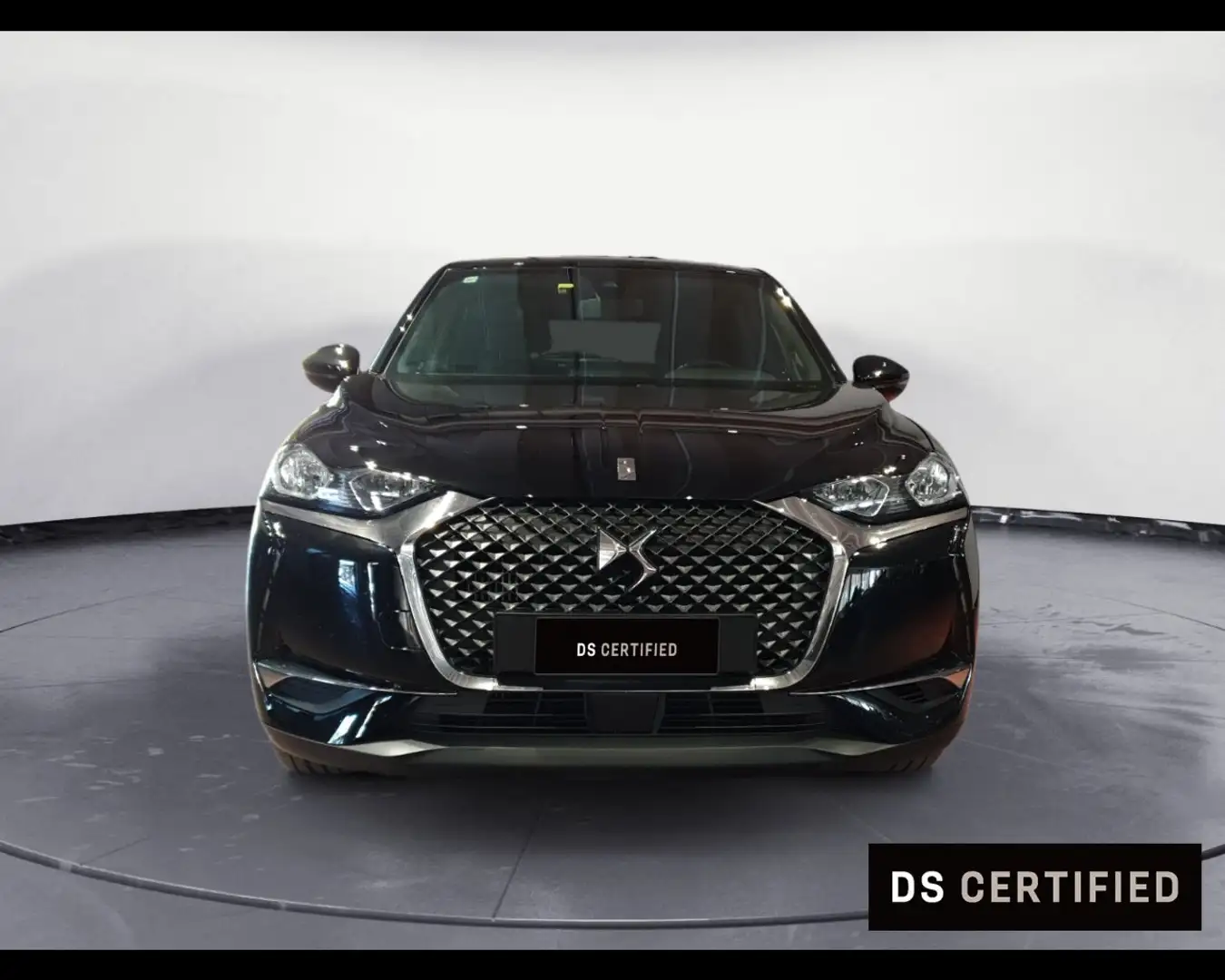 DS Automobiles DS 3 Crossback BlueHDi 130 aut. So Chic Schwarz - 2