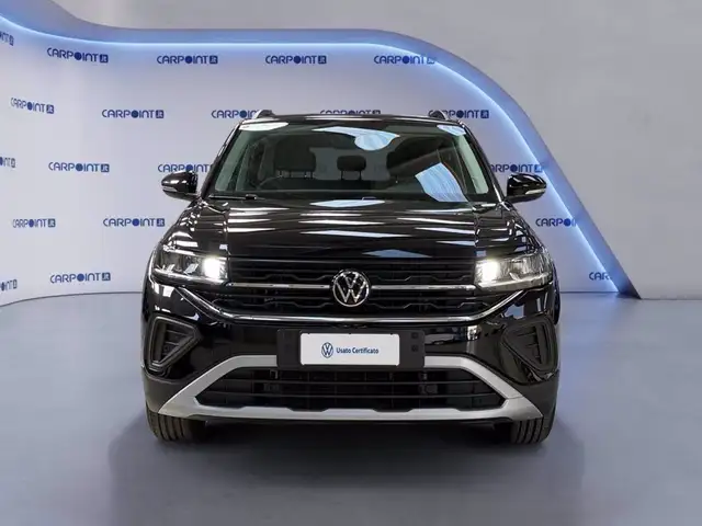 Volkswagen T-Cross view 9