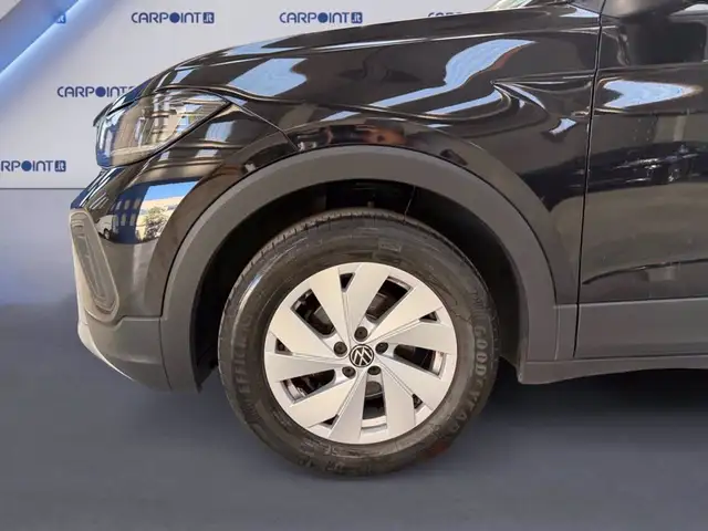Volkswagen T-Cross view 15