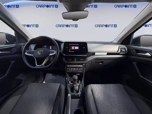 Volkswagen T-Cross view 11