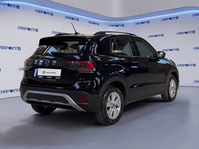 Volkswagen T-Cross view 6