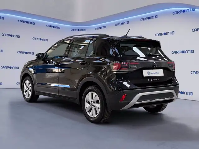 Volkswagen T-Cross view 4