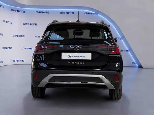 Volkswagen T-Cross view 5