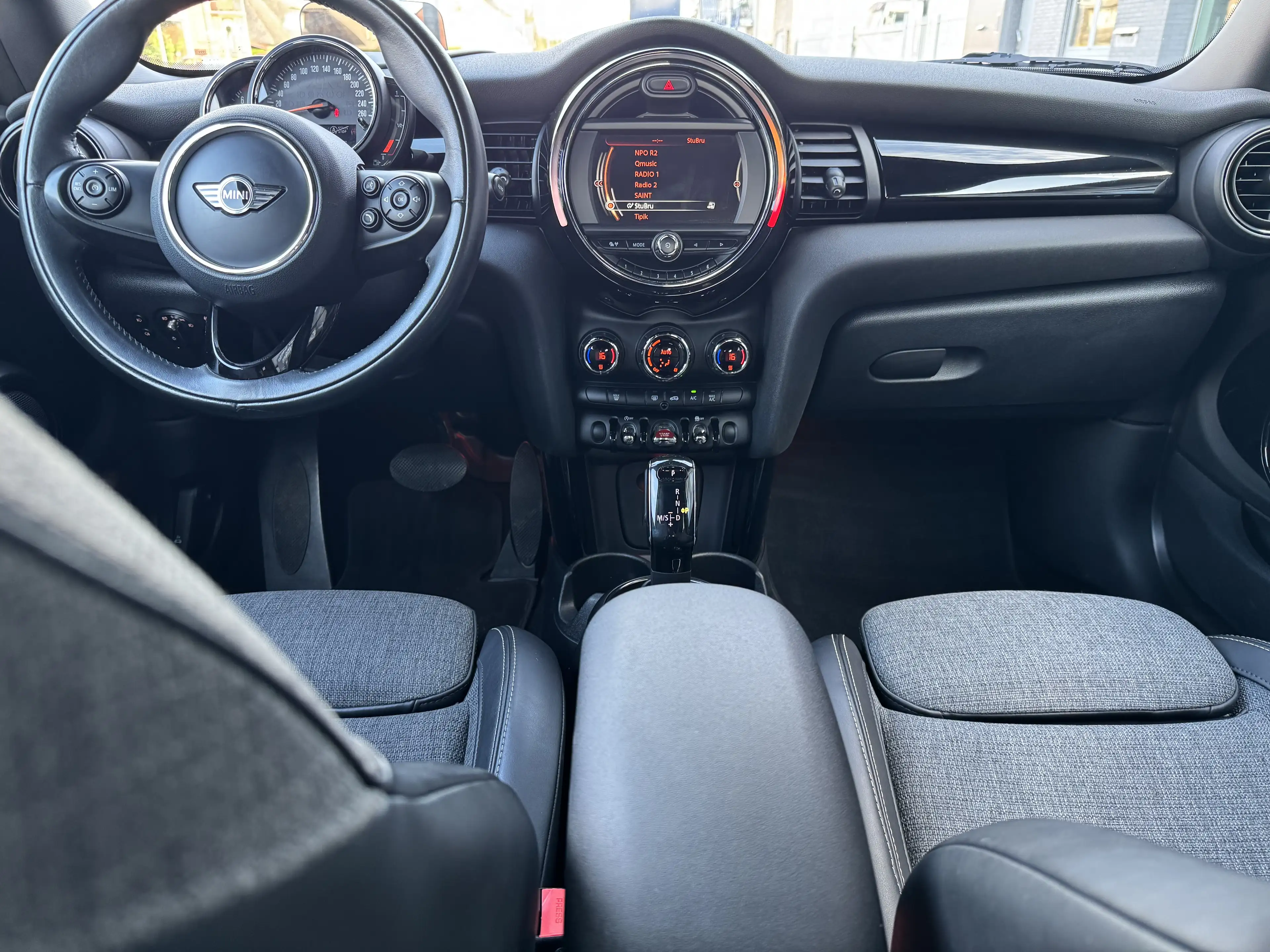 MINI One 1.5 Benzine + Aut. airco + AUTOMAAT!!! — photo 9
