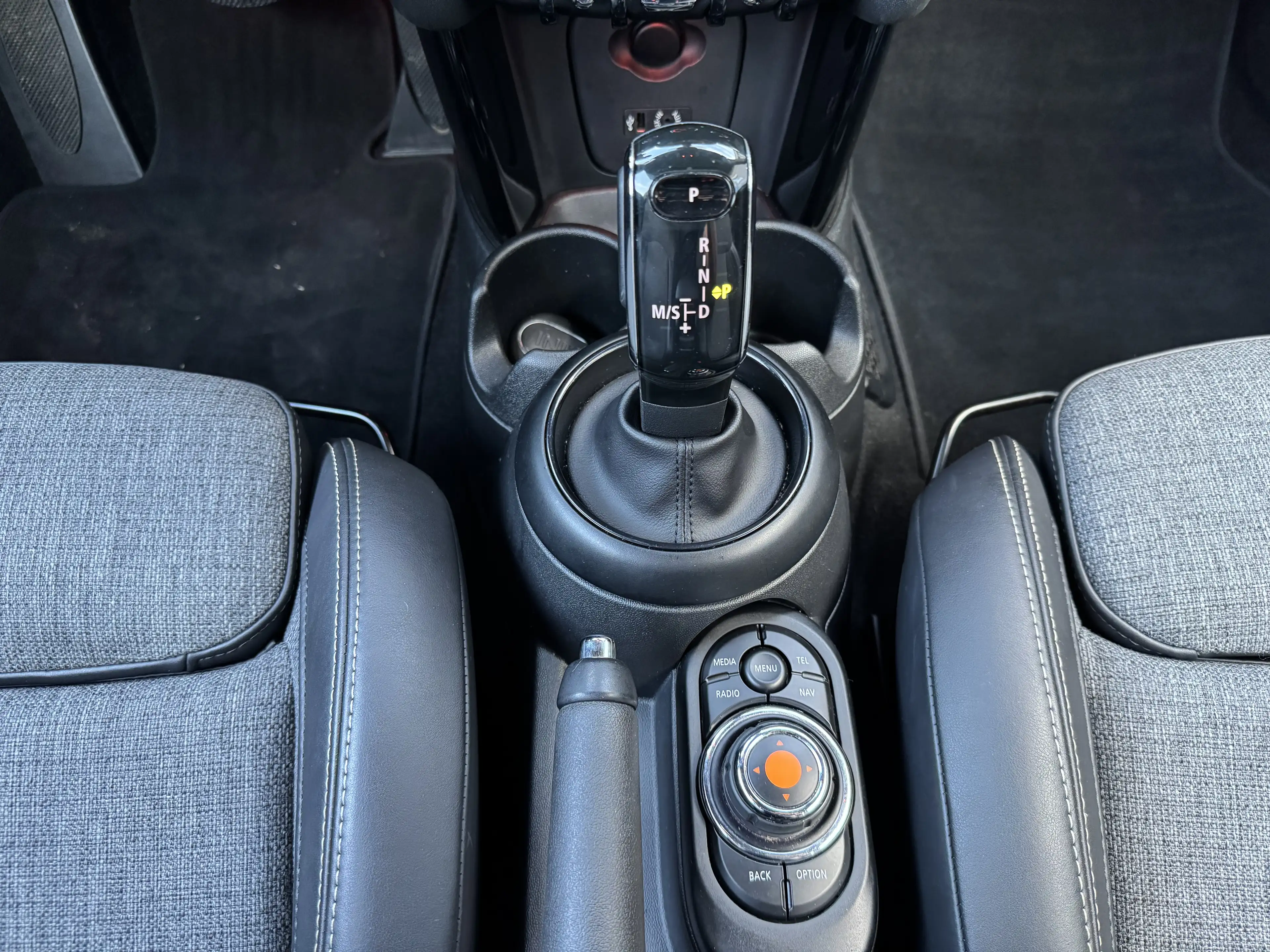 MINI One 1.5 Benzine + Aut. airco + AUTOMAAT!!! — photo 10