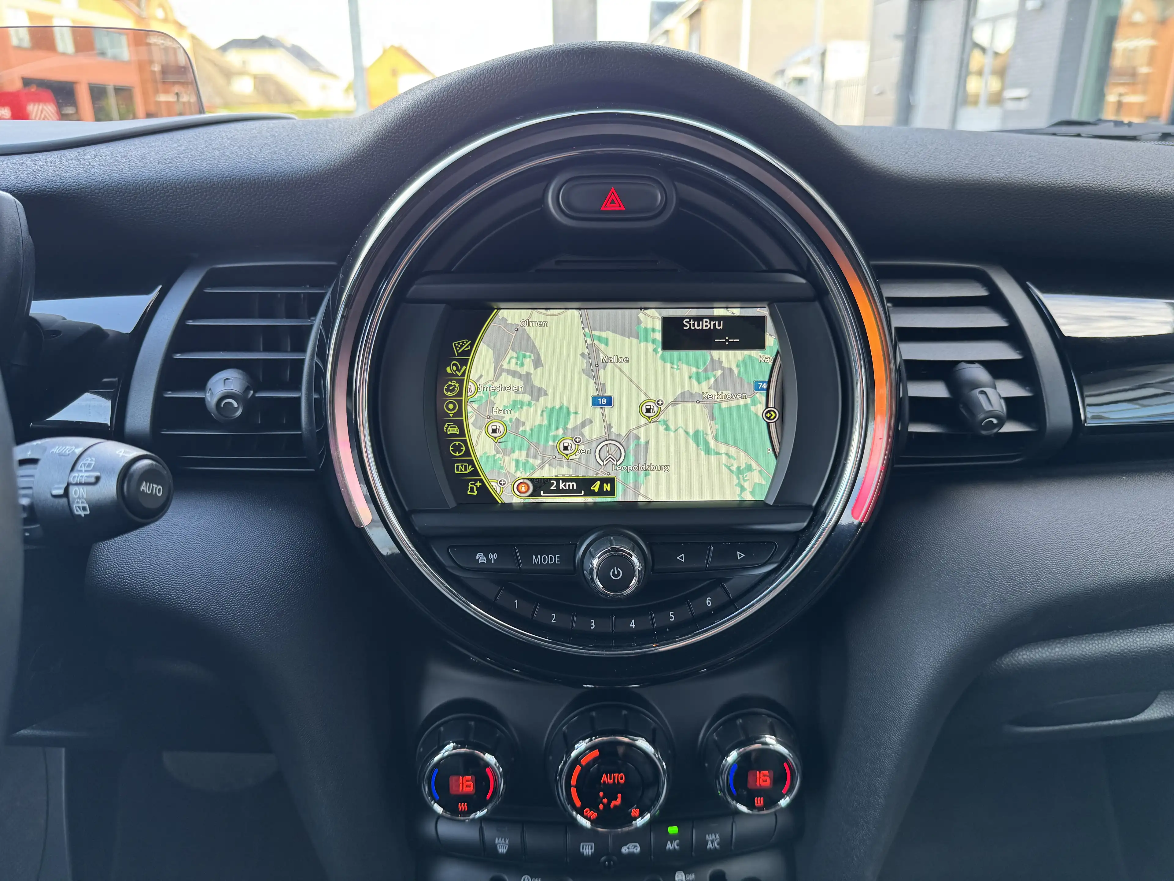 MINI One 1.5 Benzine + Aut. airco + AUTOMAAT!!! — photo 13