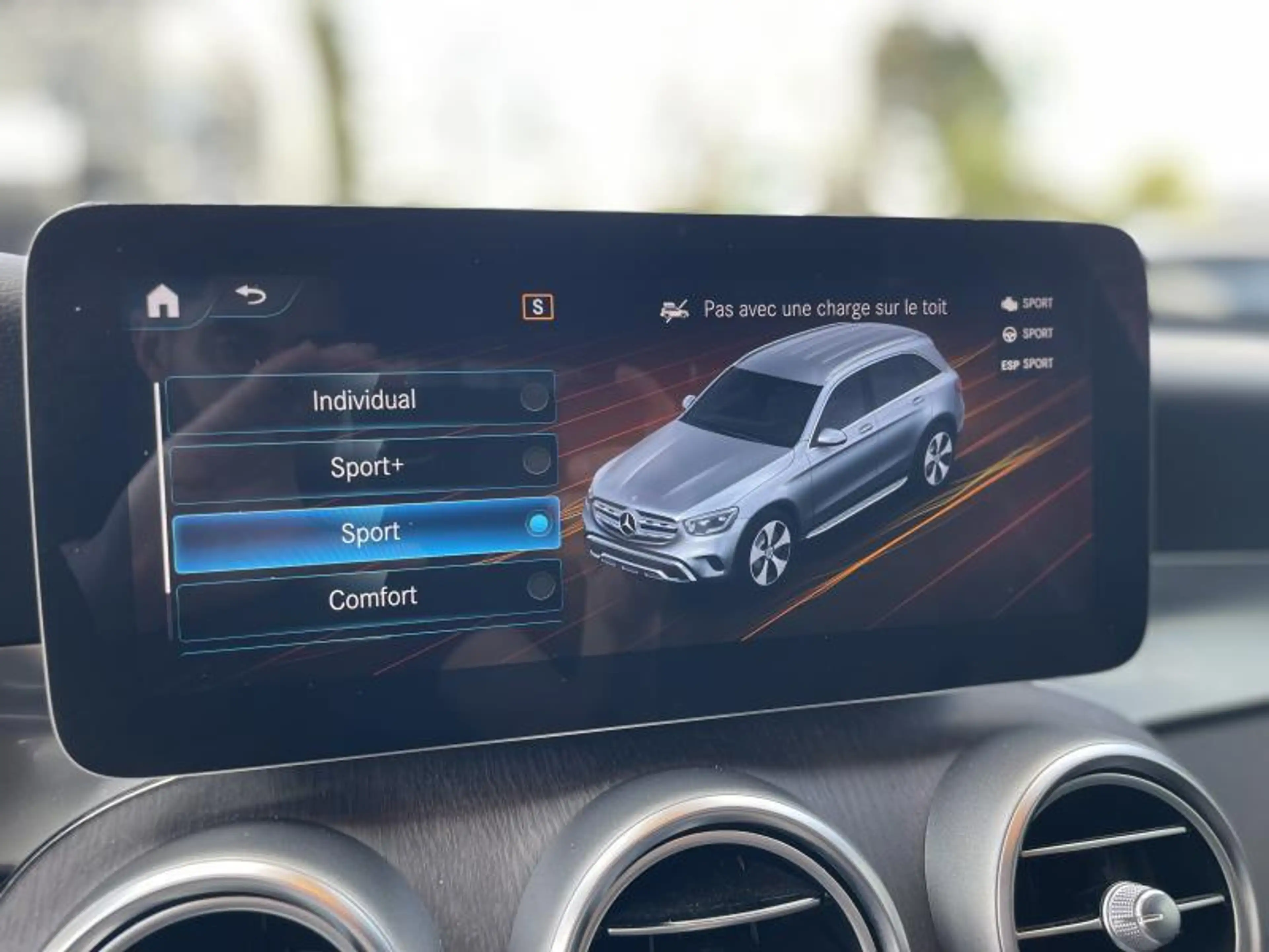 Mercedes-Benz GLC 400 d AMG LINE 4MATIC 9G — photo 12