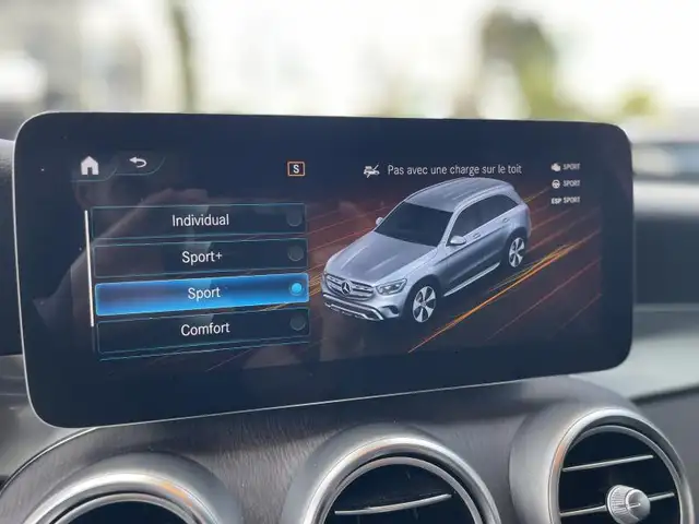 Mercedes-Benz GLC Class view 12