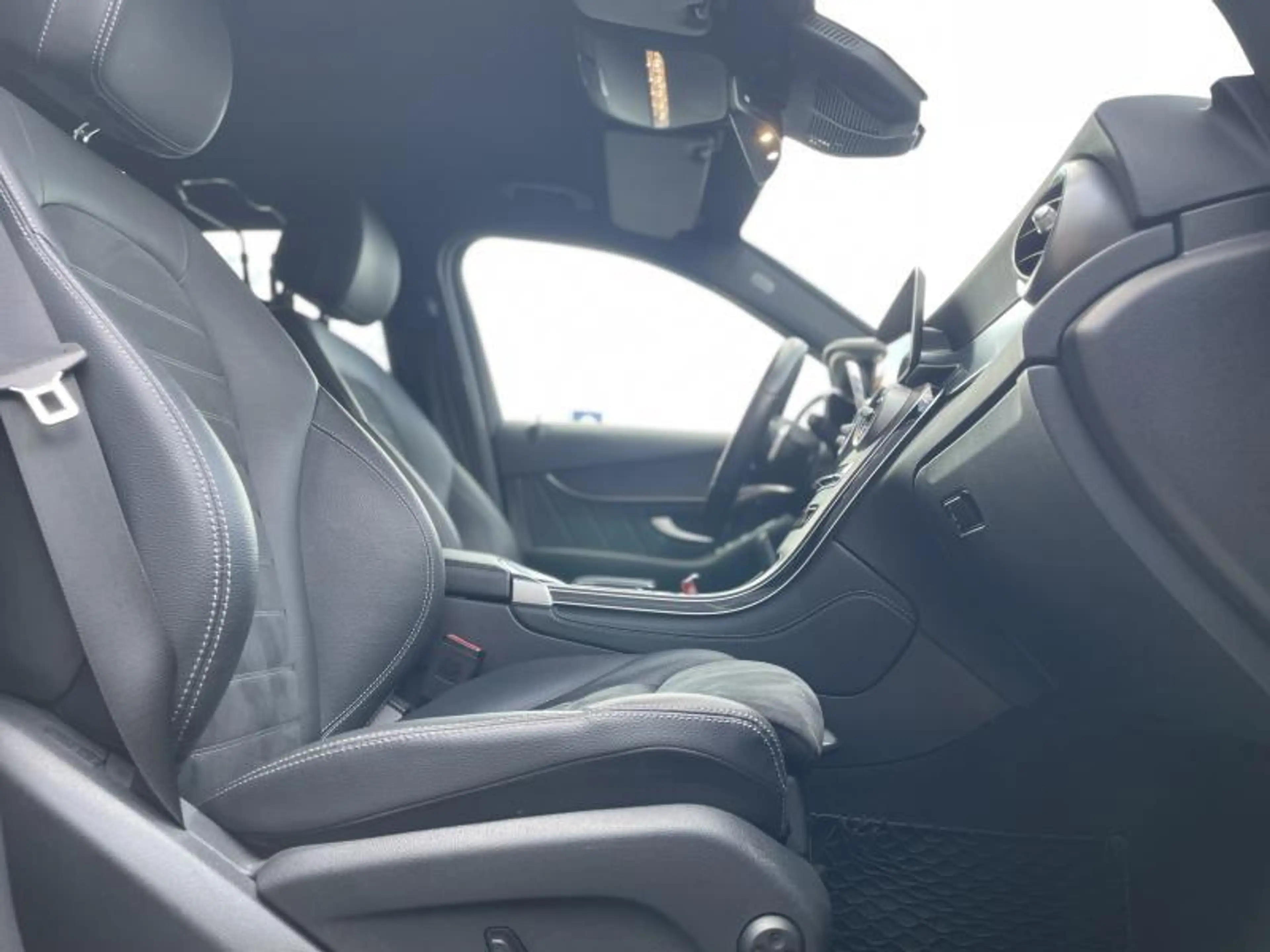 Mercedes-Benz GLC 400 d AMG LINE 4MATIC 9G — photo 4